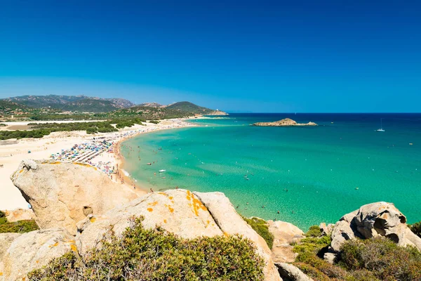 Panorama de la costa de Chia, Cerdeña, Italia . — Foto de Stock