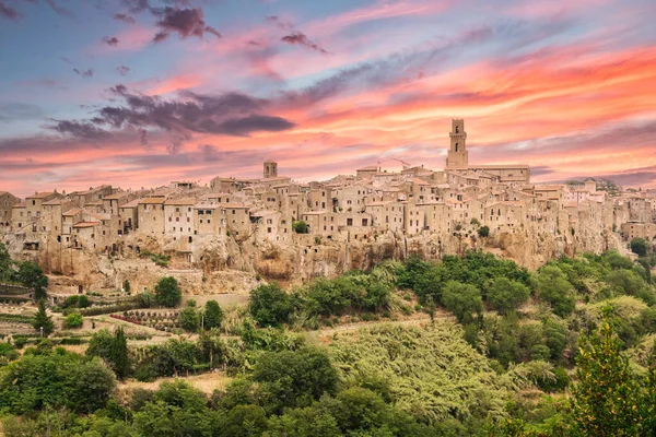 Panorama Pitigliano Miasta Zbudowanego Skale Tuff Jest Jedną Najpiękniejszych Wiosek — Zdjęcie stockowe