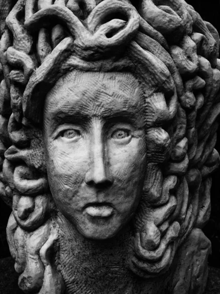 Verona Italia Septiembre 2017 Detalle Estatua Medusa Mujer Con Serpientes —  Fotos de Stock