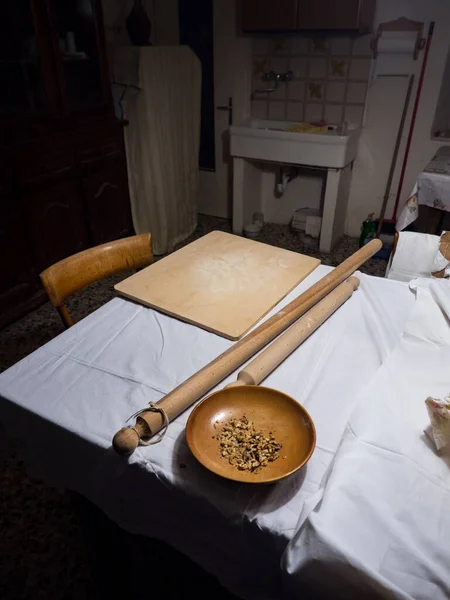 Träverktyg För Hemlagad Pasta Ett Gammalt Kök Italiensk — Stockfoto