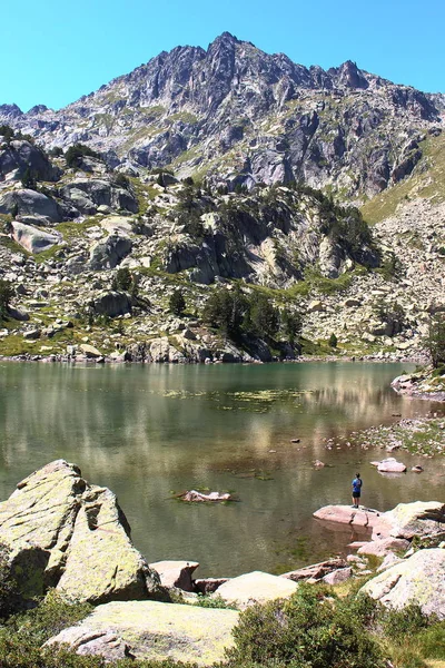 Hlavní Pohled Vesnici Styvi Jeho Muzeum Okolními Vodopády Pozadí Tato — Stock fotografie