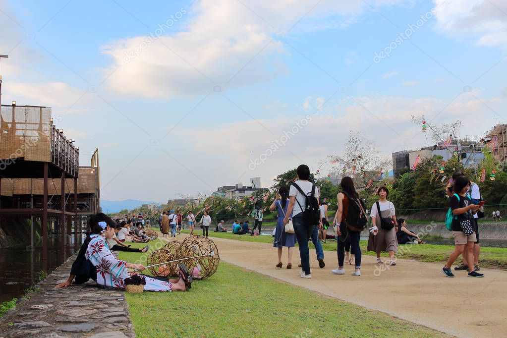 Kyoto Japan August 11Th 2017 People Relaxing Kamo River Its – Stock