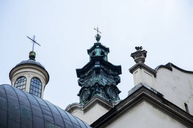 Lviv, Ukrayna - 28 Nisan 2017. Kilisenin tepesine. Dome Kilisesi. 