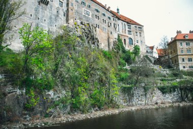 Cesky Krumlov ortaçağ şehir ve Vltava Nehri