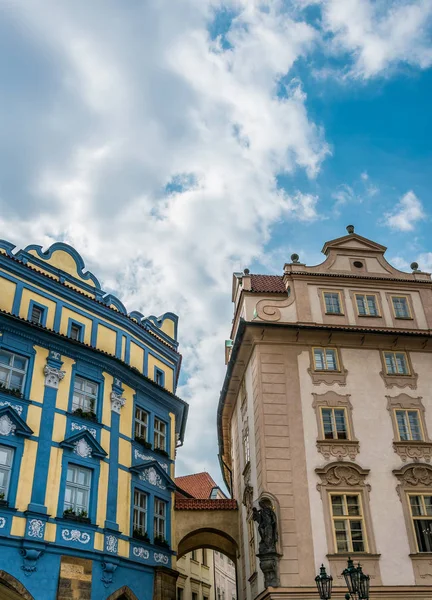 Starożytne Praga. Malowniczej, zabytkowej dzielnicy miasta — Zdjęcie stockowe