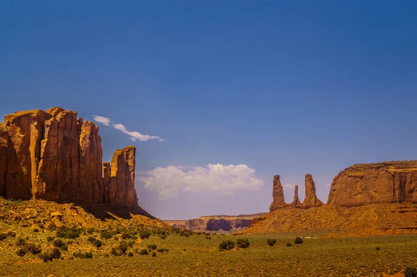 Pitoresca majestosa Monument Valley ao amanhecer — Fotografia de Stock