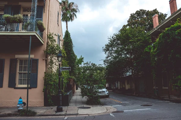 La vida en el barrio francés de Nueva Orleans — Foto de Stock