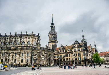 Dresden Şehir Meydanı. Dresden ve Dresden kalenin antik katedral