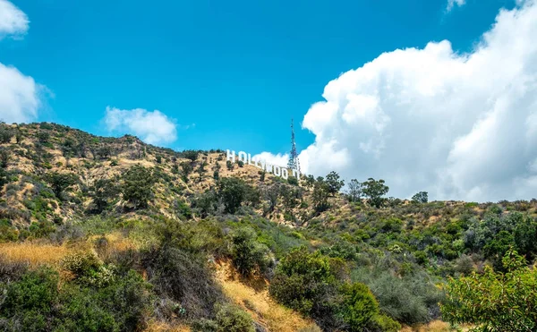 Vista panorâmica da inscrição de Hollywood Hills e Hollywood — Fotografia de Stock