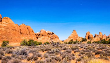 Moab, Utah çöl. Kayalar kumtaşı Arches Ulusal Parkı'nda. Batı ABD, Amerika'nın Milli Parklar yolculuk