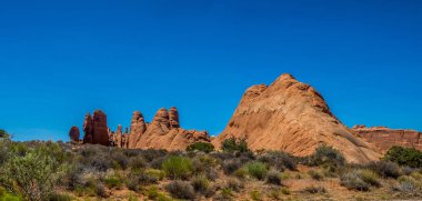 Moab, Utah, ABD çöl. Ayrışma kumtaşı kayalıklarla