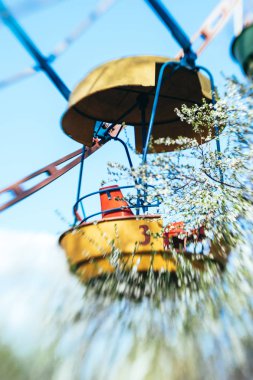 Vintage dönme dolap bir bahar Parkı
