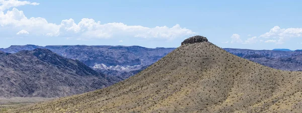 Paisagem Árida Arizona Montanhas Arenito Ruínas Céu Azul — Fotografia de Stock