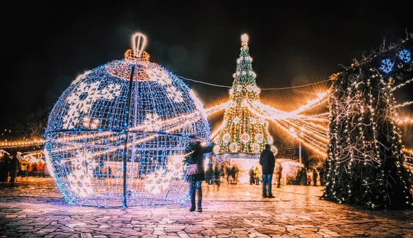 Kremenchuk Ukraine December 2019 Festive Christmas Tree People Celebrating Having — Stock Photo, Image