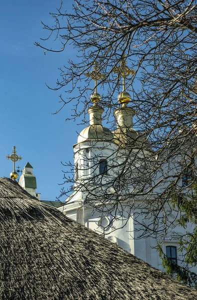 Église Orthodoxe Poltava Contre Ciel Bleu Printanier — Photo