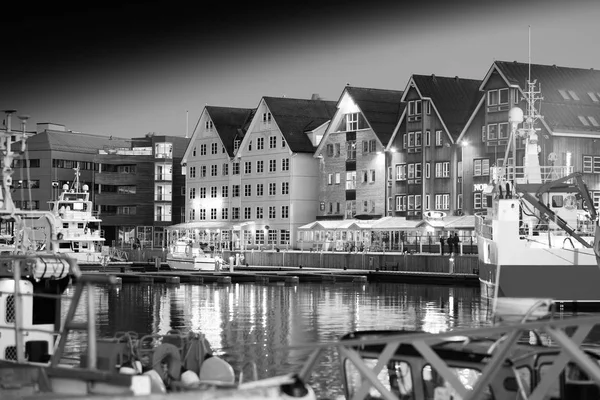 Notte Tromso sfondo bianco e nero cartolina — Foto Stock