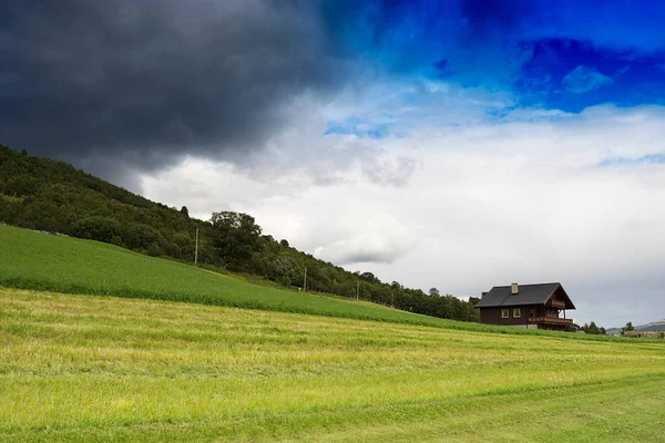 Classic Norway cottage landscape background — Stock Photo, Image