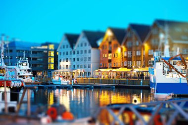 Gece Tromso şehir arka plan