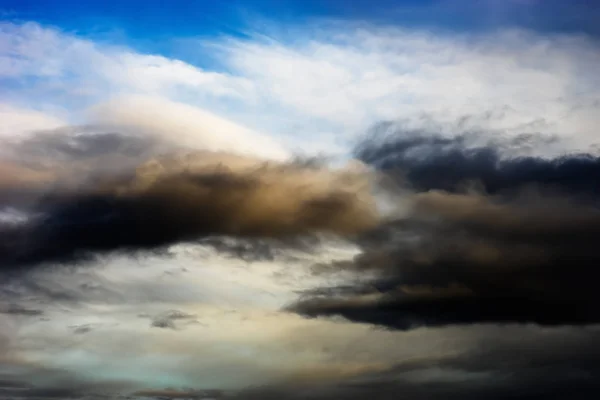 Nubes de lluvia de fondo — Foto de Stock