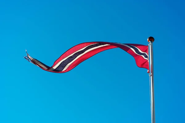 Ondeando el telón de fondo bandera de Noruega —  Fotos de Stock