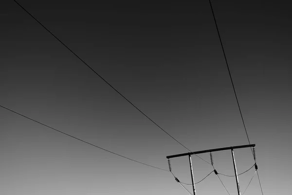 Мінімалістичний фон лінії електропередач — стокове фото