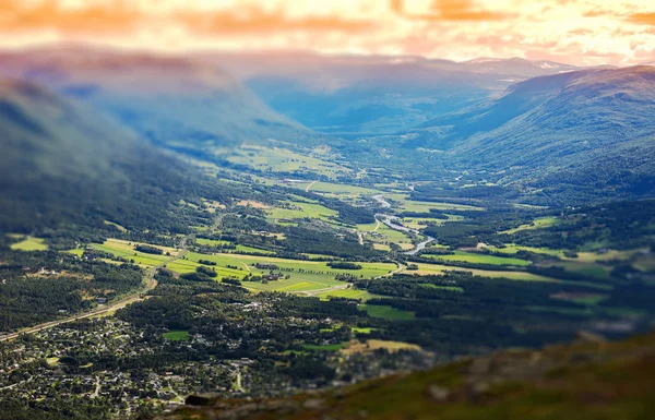Oppdal Vadisi manzara bokeh arka plan