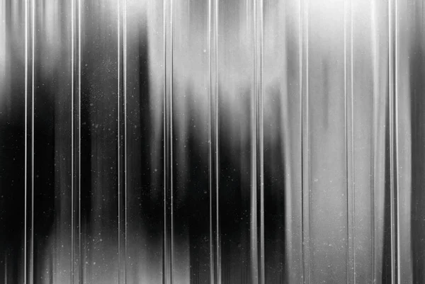 Vertical preto e branco vintage sujo metal filme scan pano de fundo — Fotografia de Stock