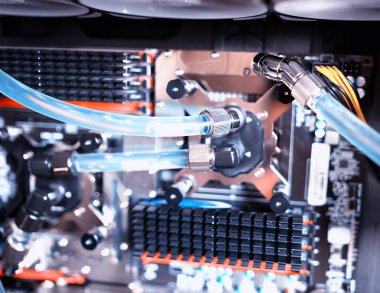 Bilgisayar bokeh arka plan içinde su soğutmalı