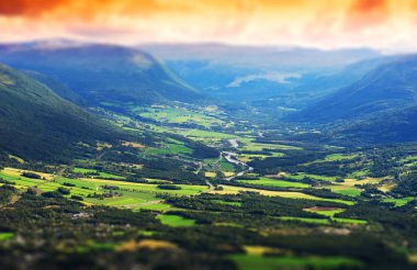 Oppdal Vadisi manzara bokeh arka plan