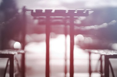 Yatay pembe rüya gibi Cafe masa ışık sızıntısı bokeh ile