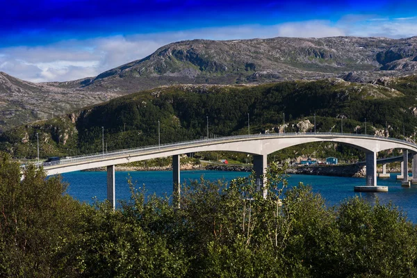 Norvège ville pont fond — Photo