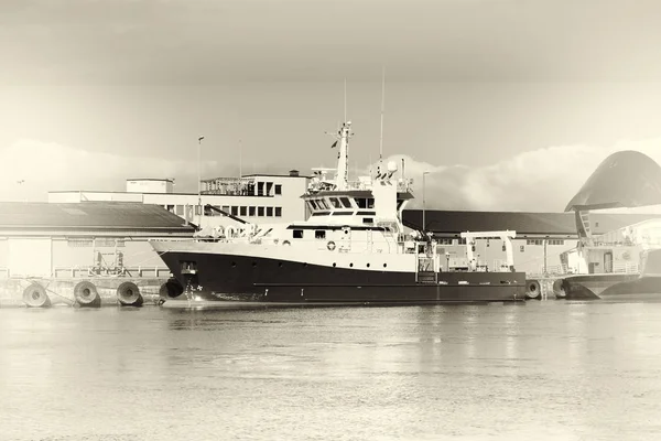Norwegen schwarz-weißer Schiffshintergrund — Stockfoto