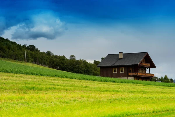 Classic Norway cottage landscape background — Stock Photo, Image