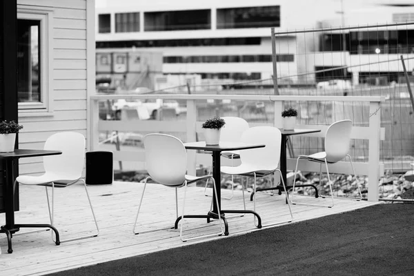 Oslo street Cafe dış