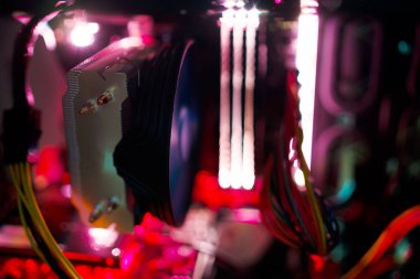 İç yüksek performanslı iş istasyonu bokeh zemin