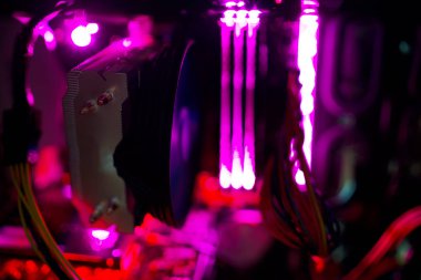 İç yüksek performanslı iş istasyonu bokeh zemin