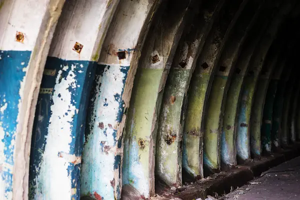 Çapraz cyberpunk askeri kasa bokeh arka plan