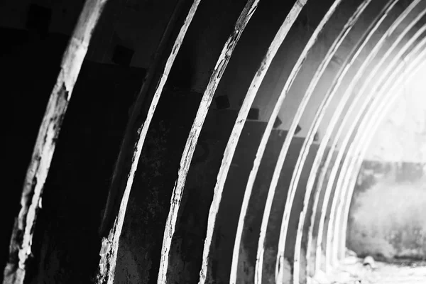 Çapraz cyberpunk askeri kasa bokeh arka plan