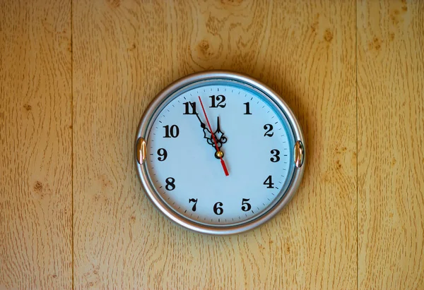 Vintage clock on the wall texture background — Stock Photo, Image