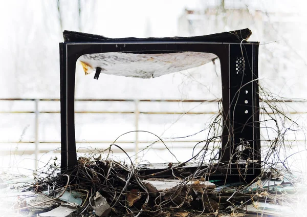 Yatay vintage tvset radyoaktif pripyat bokeh kırık bac