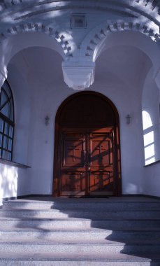 Kilisenin mimari geçmişine giriş