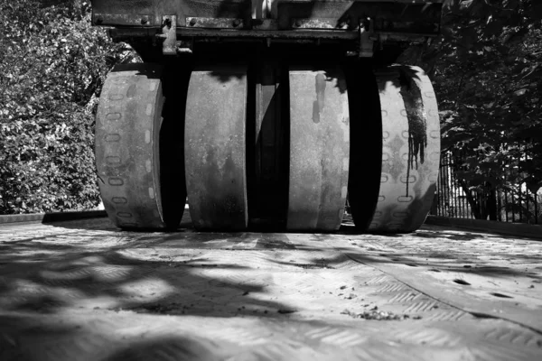 Fond de transport à rouleaux noir et blanc — Photo