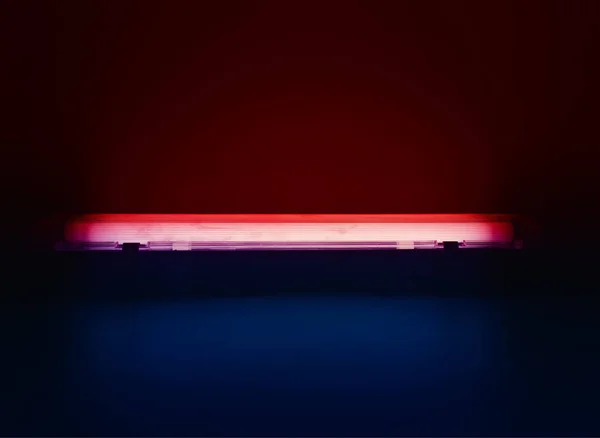 Vermelho escuro e azul néon levou iluminação lâmpada abstrato — Fotografia de Stock
