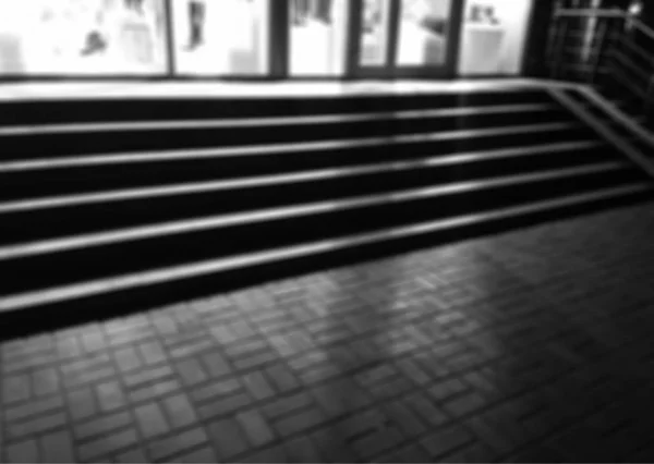Diagonal preto e branco no andar de cima fundo bokeh — Fotografia de Stock