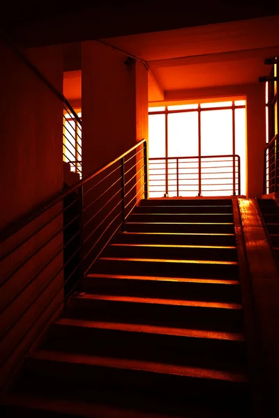 Dramatic Urban Upstairs Sunset Background — Stock Photo, Image