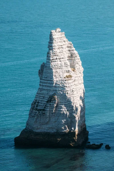 Vista de cima para a baía e alabastro penhasco baía de Etretat , — Fotografia de Stock