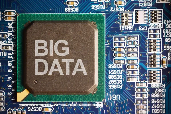 Concetto Big Data con macro scheda madre del computer da vicino — Foto Stock