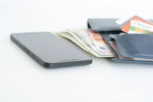 Mobile phone payments or e-commerce — Stock Photo, Image