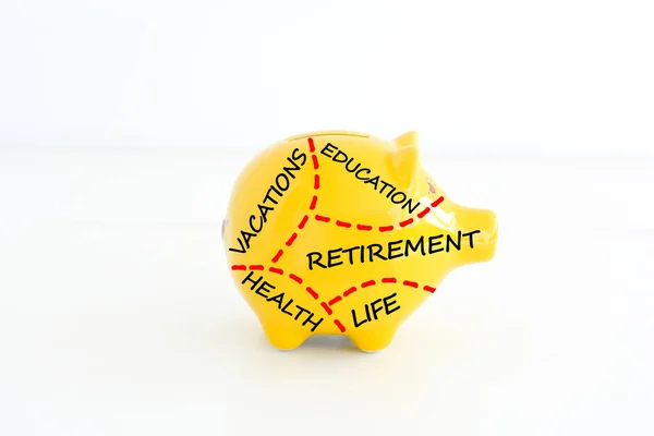 Retirement plan or savings concept with yellow piggy bank — Stock Photo, Image