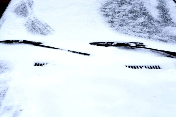 Car or vehicle with frozen windshield and wipers in winter season — Stock Photo, Image